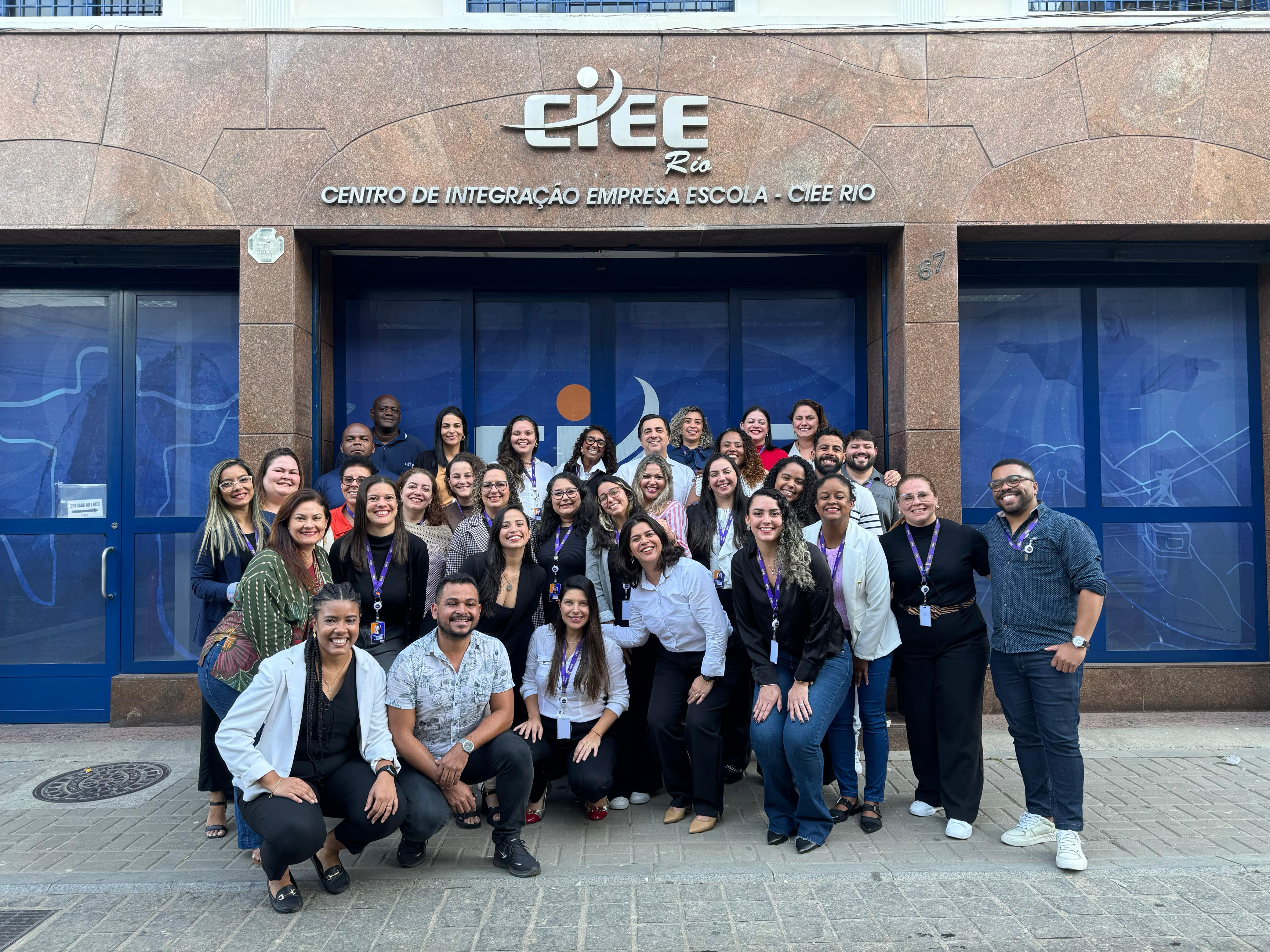 Equipe do CIEE Rio após a formação
